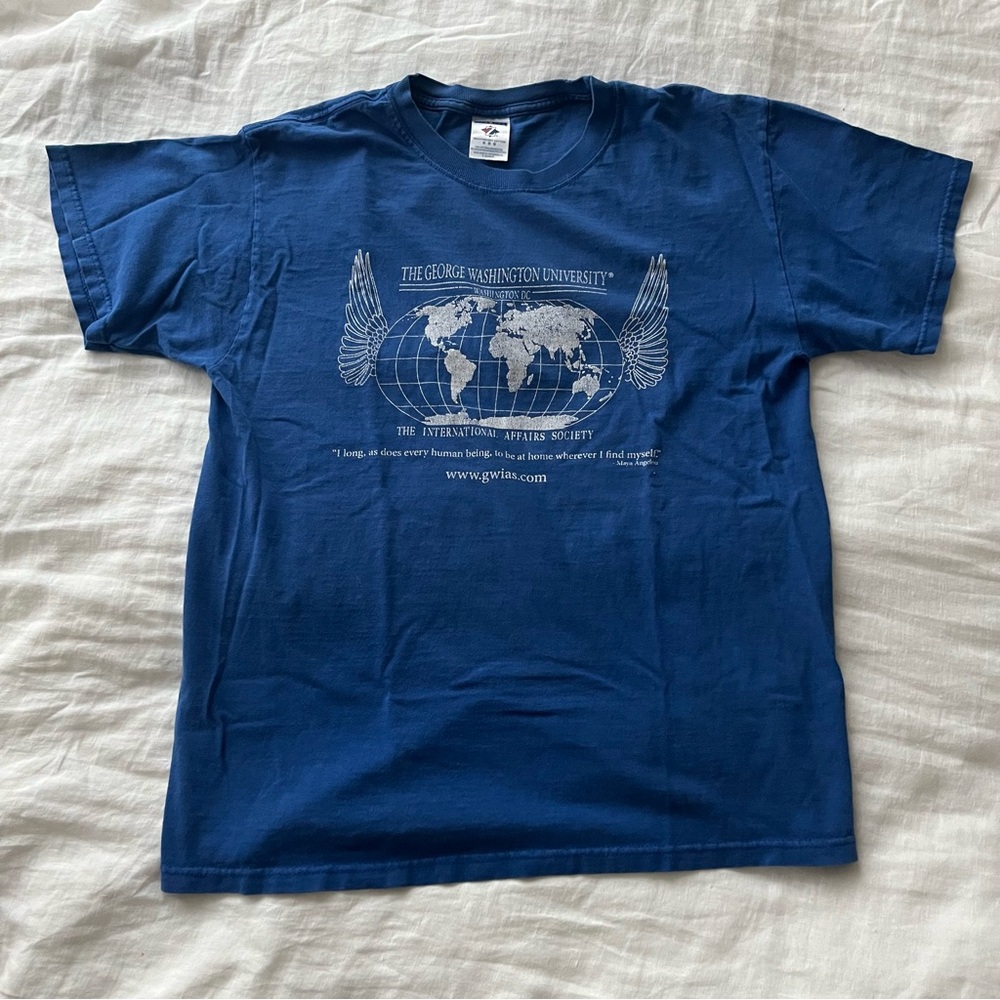 Blue jerzees graphic tee